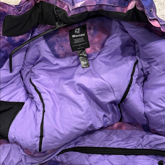 NWT Women's Purple and Pink ski / snowboard Jacket size Medium - Picture 9 of 9